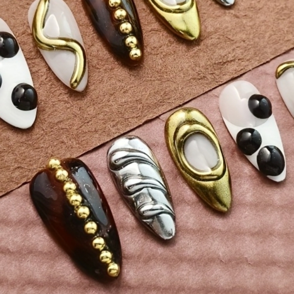 Artistic Nail Set